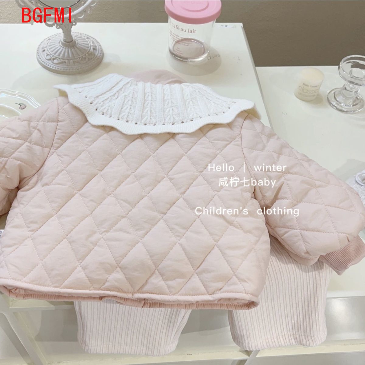 เสื้อโค้ทเด็กผู้หญิงสีชมพู ผ้า - Baby Clothing Quilt บทวิจารณ์และราคา