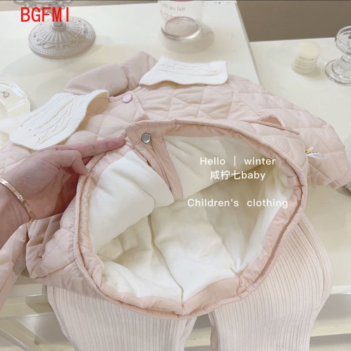 เสื้อโค้ทเด็กผู้หญิงสีชมพู ผ้า - Baby Clothing Quilt บทวิจารณ์และราคา